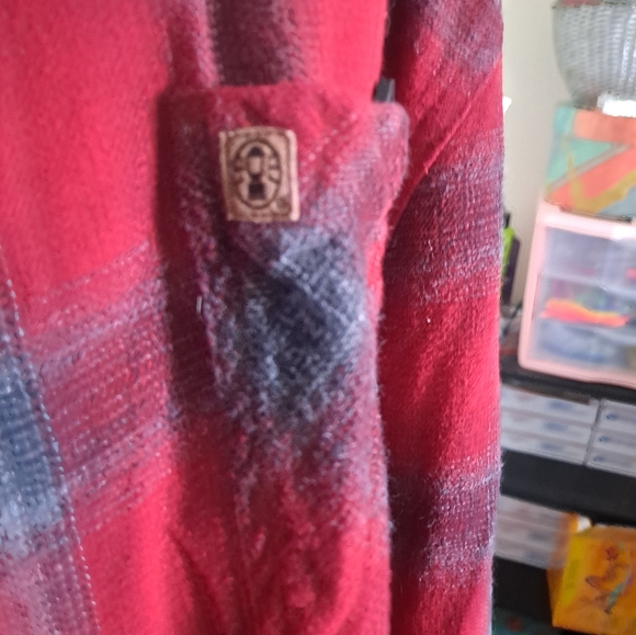 Flannel.🌈 - Picture 2 of 5